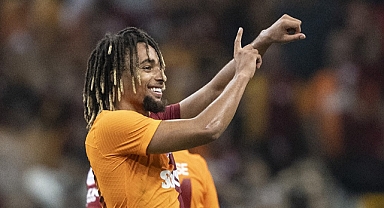 Galatasaray açıkladı: Boey rekor transferle Bayern Münih'e gitti