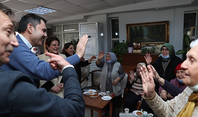 İBB Başkan adayı Kurum'dan huzurevi ziyaretinde yerel seçim mesajı: