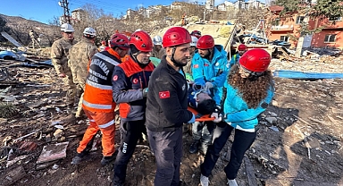 İki fay hattının keşiştiği Tunceli'de depreme müdahale için timler oluşturuldu