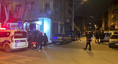 İki yıl önce boşandığı eşine sokakta kurşun yağdırdı