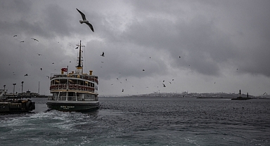 İstanbul'da deniz ulaşımında bazı seferler iptal edildi