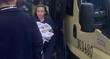 İstanbul’da şaşırtan olay! Yolcu minibüsünde doğum yaptı
