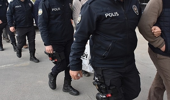 Mercek-10 operasyonunda 12 şüpheli ele geçirildi
