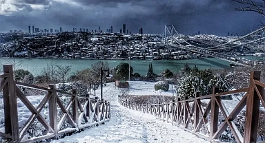Meteoroloji ve AKOM'dan sonra uzmanı da uyardı: İstanbul'a kar geliyor