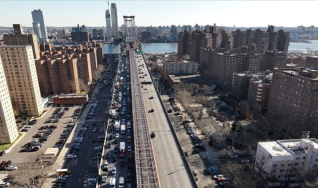 New York'ta Filistin destekçisi göstericiler yol kapattı