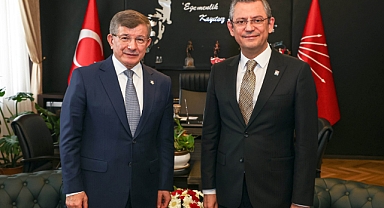Özgür Özel, Davutoğlu ile görüştü