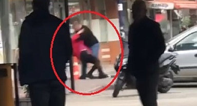 Sokak ortasında kadına şiddet kamerada