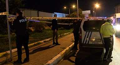 Sultanbeyli'de yol kenarında erkek cesedi bulundu