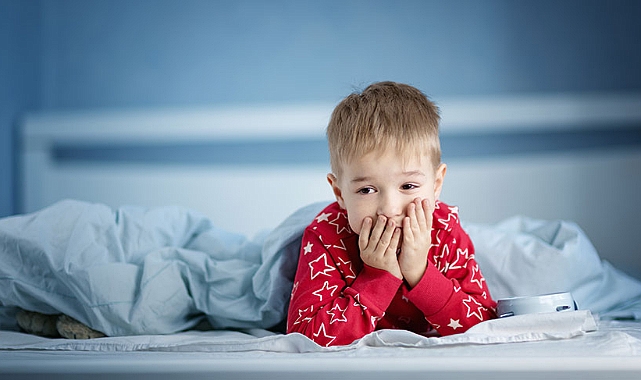 Uykusuzluk yaşayan çocuklar için melatonin çözüm mü?
