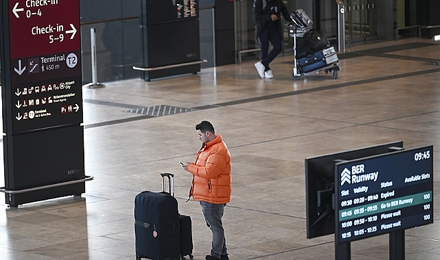 Almanya'da gerçekleştirilen grevden 200 bin yolcu etkilendi