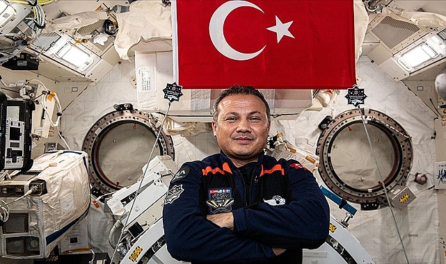 Alper Gezeravcı'nın dünyaya dönüşü yeniden ertelendi