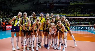 Derbinin kazananı Fenerbahçe Opet oldu