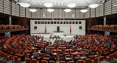 Kıbrıs Barış Harekatı'nın 50. yıl dönümüne ilişkin tezkere Meclis'te kabul edildi