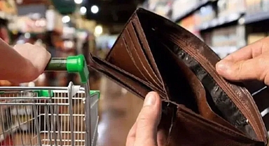 Vatandaş her geçen gün daha çok yoksullaşıyor: İşte son açlık sınırı rakamı!