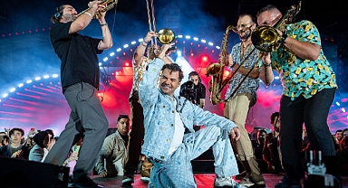 İstanbul Festivali'nde Kenan Doğulu coşkusu!