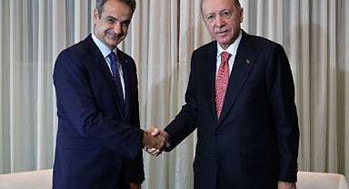 Cumhurbaşkanı Erdoğan, Yunanistan Başbakanı Miçotakis ile görüştü