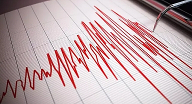 Ege Denizi'nde korkutan deprem!
