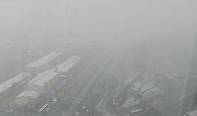 İstanbul'da kar yağışı etkili olmaya başladı