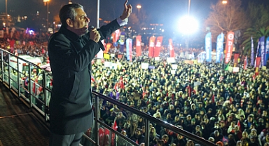 CHP Genel Başkanı Özgür Özel'den yeni boykot listesi