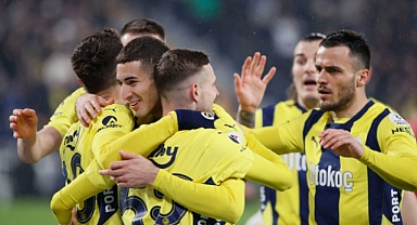 Fenerbahçe, Antalyaspor’u 3-0 mağlup etti
