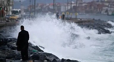Meteoroloji'den İstanbul ve çevresi için fırtına uyarısı