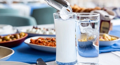 Zam yağmuru devam ediyor: Bir rakı grubuna daha zam!