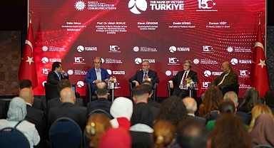 Berlin’de 15 Temmuz Demokrasi ve Millî Birlik Günü paneli gerçekleştirildi