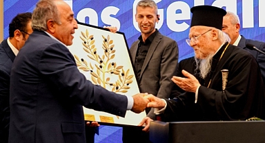 Bartholomeos'tan barış çağrısı 