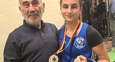 Ringin Sultanı Sude Erak, Almanya Eyalet Şampiyonu Oldu